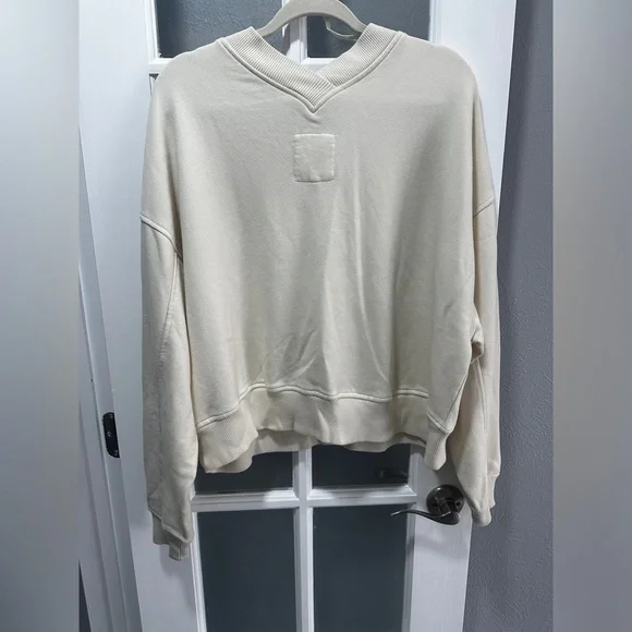 ⭐️SOLD⭐️NWT Aerie House Party Sweatshirt - Picture 15 of 15